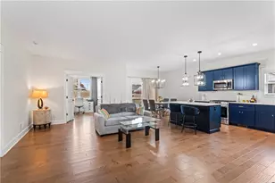 16 Barrington Ct, Monaca, PA 15061 - Photo 3