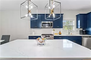 16 Barrington Ct, Monaca, PA 15061 - Photo 9