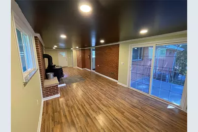 215 Crest Ave., Rostraver, PA 15012 - Photo 9