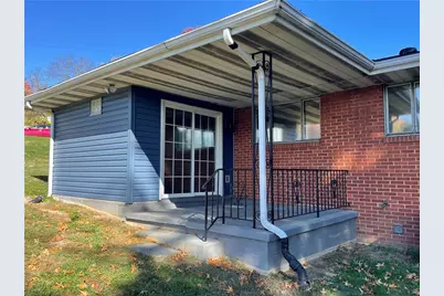 215 Crest Ave., Rostraver, PA 15012 - Photo 5