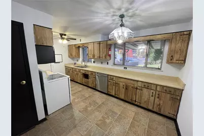 215 Crest Ave., Rostraver, PA 15012 - Photo 13