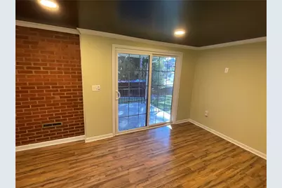 215 Crest Ave., Rostraver, PA 15012 - Photo 11