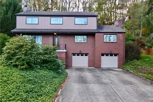 3328 Longbow Dr, Pittsburgh, PA 15235 - Photo 1