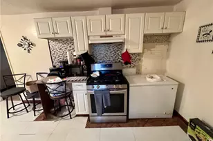 9215 Vantine St, Pittsburgh, PA 15235 - Photo 7