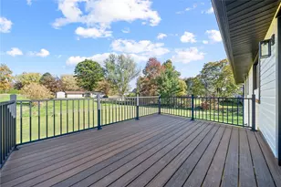 1130 Blue Sky Dr, Neshannock Township, PA 16105 - Photo 33