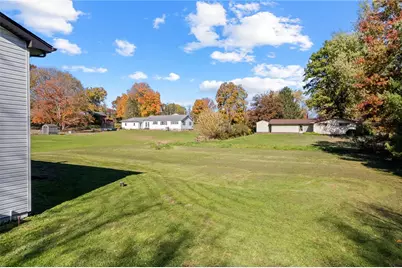 1130 Blue Sky Dr, Neshannock Township, PA 16105 - Photo 35