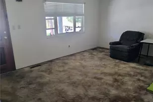 227 Parklane Dr, North Braddock, PA 15104 - Photo 5