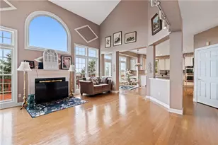 1800 Scarlett Dr, Pittsburgh, PA 15241 - Photo 9