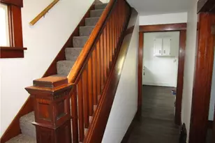 2019 Parkdale Ave, Hermitage, PA 16148 - Photo 5