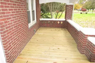 2019 Parkdale Ave, Hermitage, PA 16148 - Photo 5