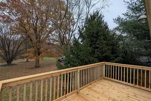 2019 Parkdale Ave, Hermitage, PA 16148 - Photo 3