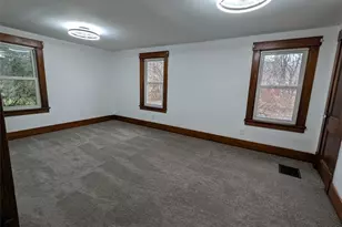 2019 Parkdale Ave, Hermitage, PA 16148 - Photo 17