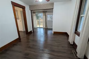 2019 Parkdale Ave, Hermitage, PA 16148 - Photo 9