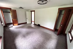 2019 Parkdale Ave, Hermitage, PA 16148 - Photo 19