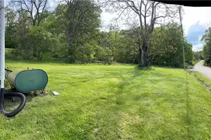 1746 Grange, Charleroi Boro, PA 15022 - Photo 11