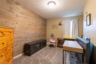 431 Sherwood Dr, Brighton Township, PA 15009 - Photo 17