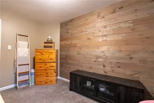 431 Sherwood Dr, Brighton Township, PA 15009 - Photo 19