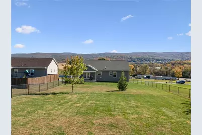 122 Grand View Dr, Derry Township, PA 15671 - Photo 43