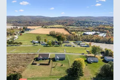 122 Grand View Dr, Derry Township, PA 15671 - Photo 49