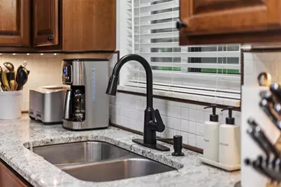 205 Pamela Drive, Pittsburgh, PA 15101 - Photo 11