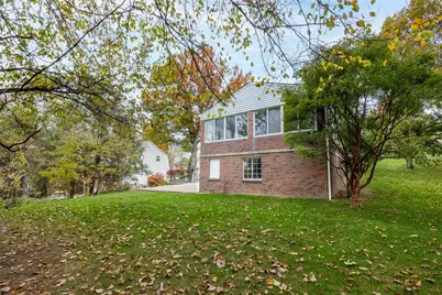 304 Alamo Dr, Pittsburgh, PA 15241 - Photo 5