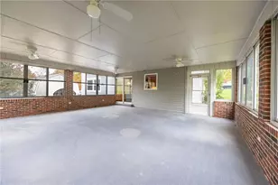 304 Alamo Dr, Pittsburgh, PA 15241 - Photo 15