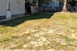 305 5th St, New Kensington, PA 15068 - Photo 1