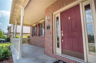 136 Stratford Dr, Buffalo Township, PA 16055 - Photo 7