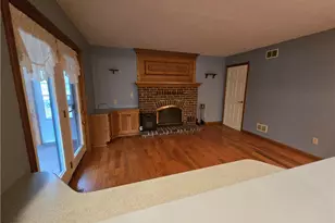 205 Hamburg Rd, Hempfield Township, PA 16125 - Photo 5