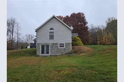 205 Hamburg Rd, Hempfield Township, PA 16125 - Photo 3