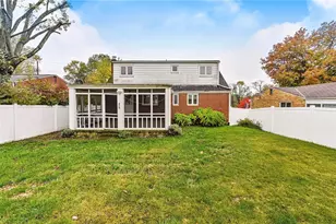 260 Hillary Dr, Pittsburgh, PA 15147 - Photo 41