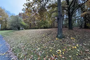 526 E River Rd, Mahoning Township, PA 16116 - Photo 7