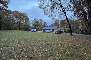 526 E River Rd, Mahoning Township, PA 16116 - Photo 5