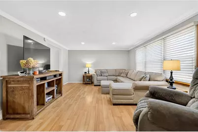 5184 S Carterton Dr, Hampton, PA 15044 - Photo 5