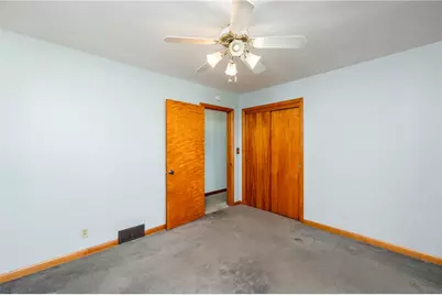 686 Christy, Hermitage, PA 16148 - Photo 25