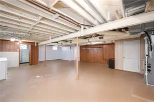 686 Christy, Hermitage, PA 16148 - Photo 27