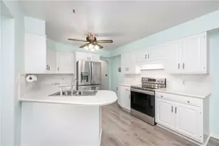 686 Christy, Hermitage, PA 16148 - Photo 11