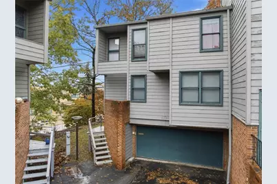22 Timberline Ct, Pittsburgh, PA 15217 - Photo 1