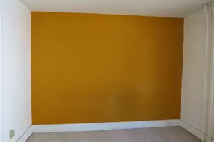 207 N Main St, Houston, PA 15342 - Photo 9