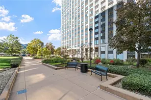 320 Fort Duquesne Blvd, Downtown Pgh, PA 15222 - Photo 31