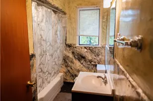 1253 Lakewood Ave, Elliott, PA 15220 - Photo 9