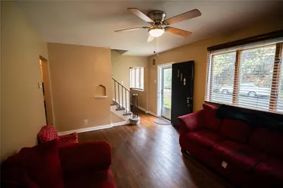 1253 Lakewood Ave, Elliott, PA 15220 - Photo 5