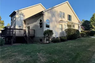 104 Point View Ct, Hempfield Township, PA 15601 - Photo 3