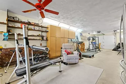 1203 Cambridge St, Harrison Township, PA 15065 - Photo 9