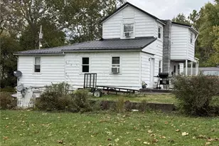 24 W Church St, Fairchance, PA 15436 - Photo 21