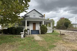 24 W Church St, Fairchance, PA 15436 - Photo 1