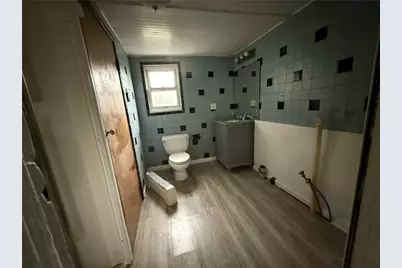 24 W Church Street, Fairchance, PA 15436 - Photo 17