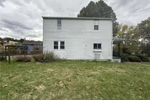 24 W Church St, Fairchance, PA 15436 - Photo 25