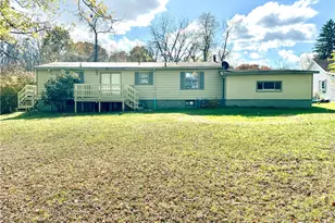 226 Cottage Ave, Masontown, PA 15461 - Photo 37