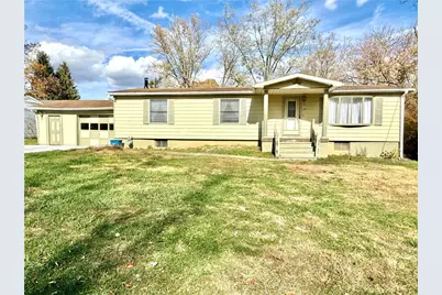 226 Cottage Ave, Masontown, PA 15461 - Photo 1